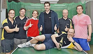 <b>3. BZL West Herren - DJK Aschaffenburg</b> (Christian Lang, Norbert Menninger, Stepan Horner, Carsten Hurth, Stefan Fäth, Stefan Strüder - vorne: Thomas Müller)