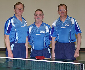 <b>Bayerischer Mannschaftsmeister Ü60 - FC Hösbach</b> (Paul Beisler, Dieter Renk, Norbert Krenz)